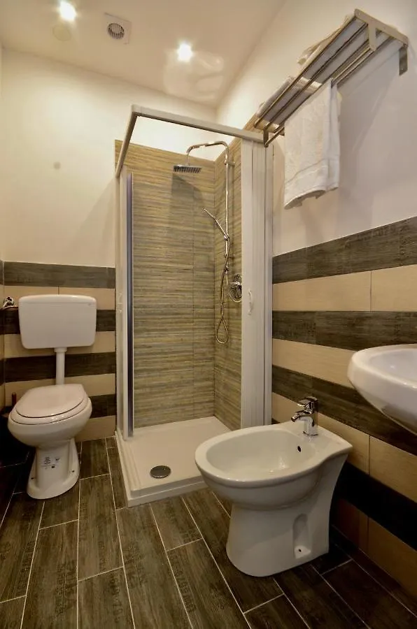 La Casa Del Moro - Al Politeama Bed & Breakfast Palermo