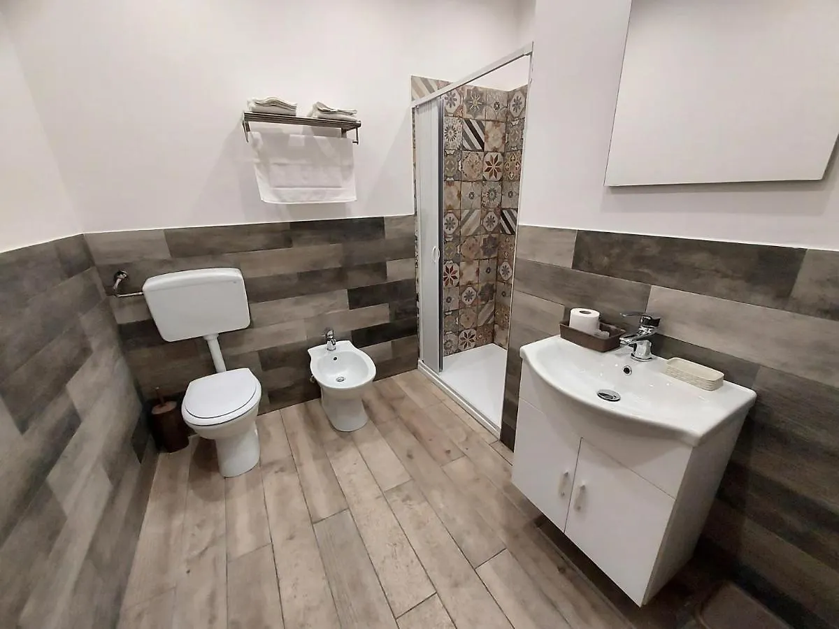 La Casa Del Moro - Al Politeama Bed & Breakfast Palermo
