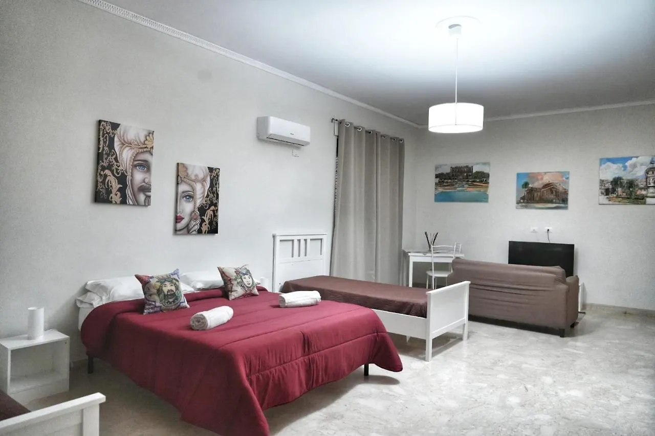 La Casa Del Moro - Al Politeama Bed & Breakfast Palermo