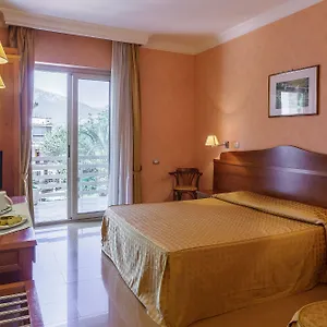 3* Hotel Conchiglia D'oro