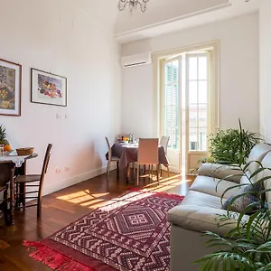 2* Frühstückspension Ai Lattarini House